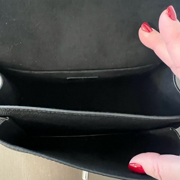 Louis Vuitton MyLockme Chain Bag - MINT CONDITION - Black Leather, Silver - Picture 8 of 8